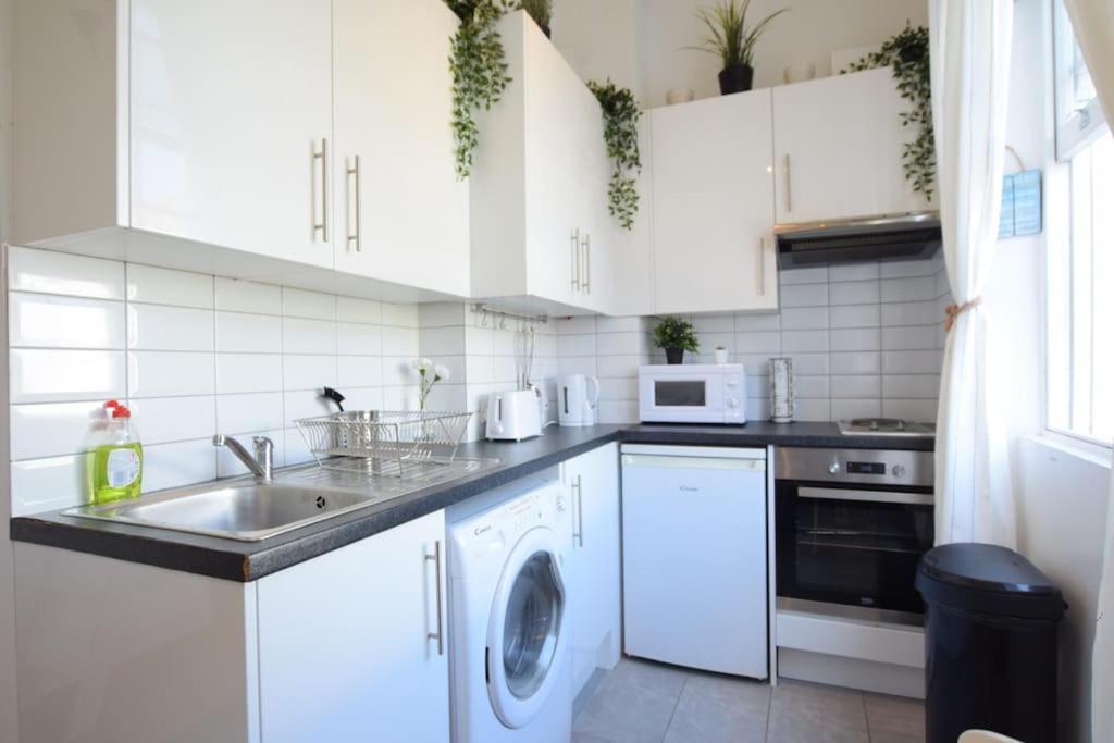 Stylish Studio Apartment Camden London Luaran gambar